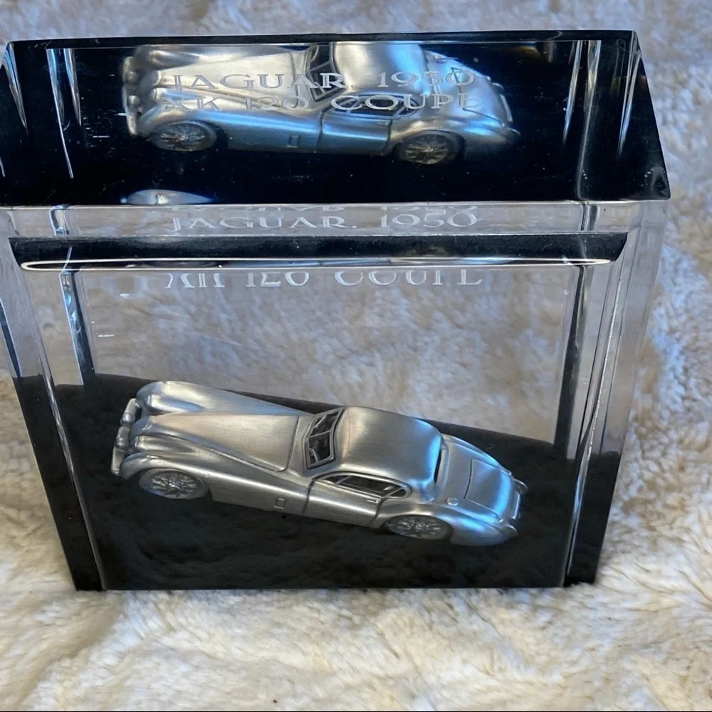 Jaguar 1950 XK 120 Coupe Collectible Car Glass Display Case - Picture 9 of 9